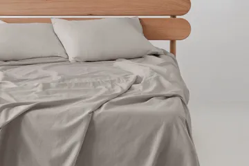 Vegan silk bedding