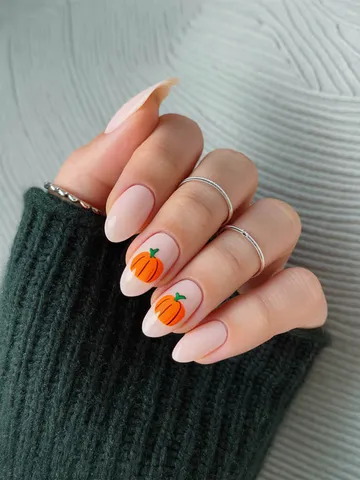 Fall nail design