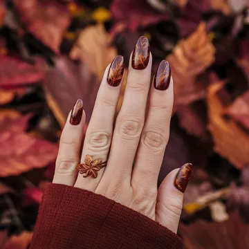 Fall nail design